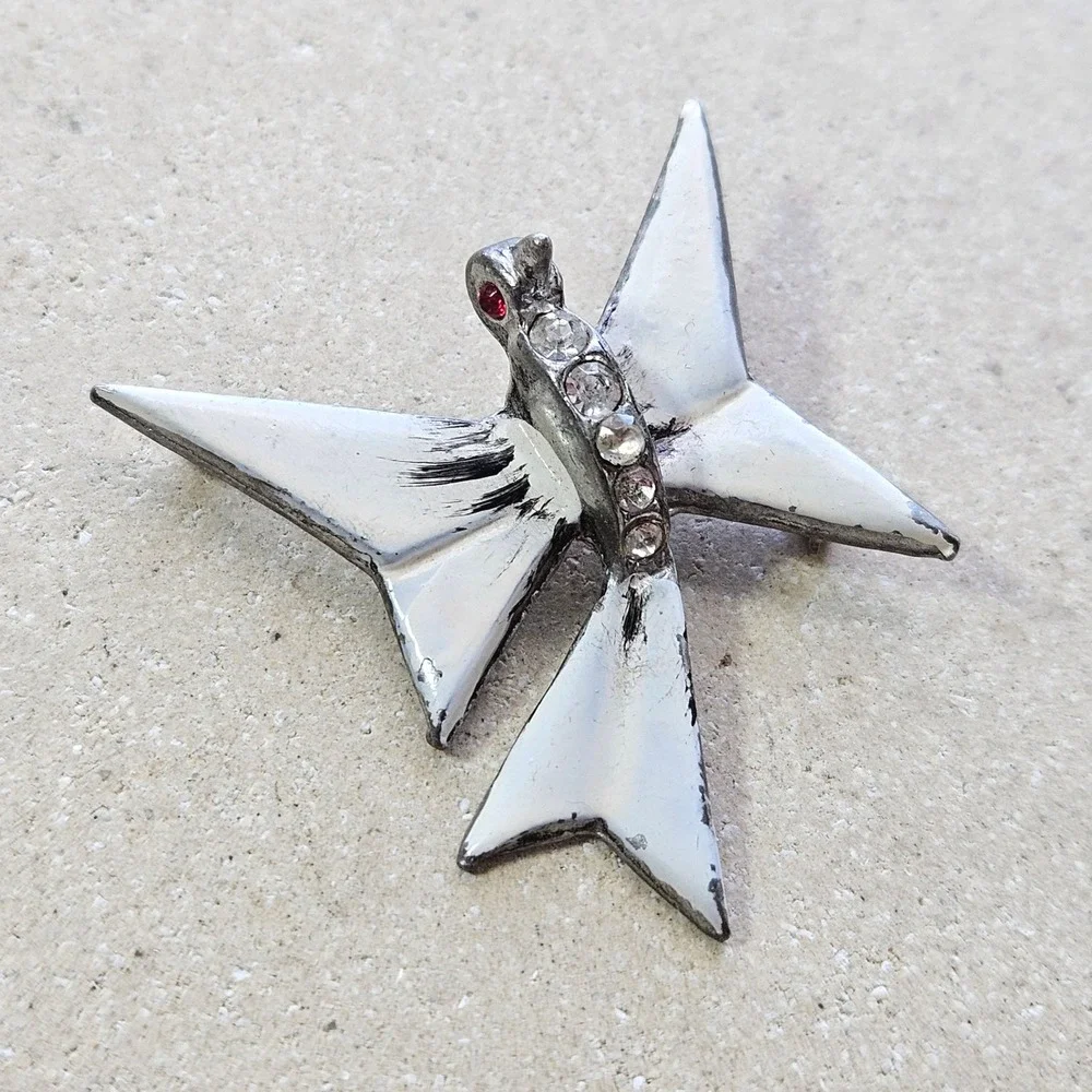 Vintage 30s 40s Hummingbird Brooch White Enamel Rhinestone Silver‎ Tone Pin